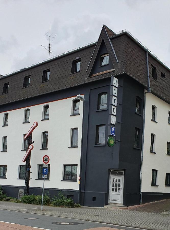 Zur Eisenbahn Hotel Limburg an der Lahn Exterior photo